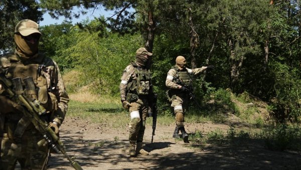 ЕЛИМИНИСАНИ СПЕЦИЈАЛЦИ ЗЕЛЕНСКОГ: Требали да ликвидирају представнике администрације, понађена нацистичка литература (ВИДЕО)