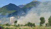 ГУСТ ДИМ ПРЕКРИО БАР: Пожар у центру града, јак ветар отежава гашење