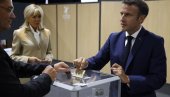 FRANCUZI SUTRA NA BIRALIŠTIMA: Drugi krug parlamentarnih izbora