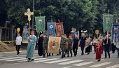 LITIJE U SLAVU SVETE TROJICE: Šabac, Valjevo, Vranje i Leskovac liturgijom i nizom prigodnih svečanosti obeleželi slavu ovih gradova