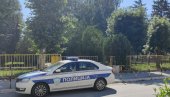 DOJAVE O BOMBAMA U NOVOSADSKIM ŠKOLAMA: Policija hitno izašla na teren