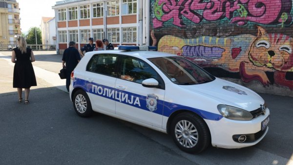 СВЕ ДОЈАВЕ - ЛАЖНЕ Краљевачке школе на удару порука о постављеној бомби
