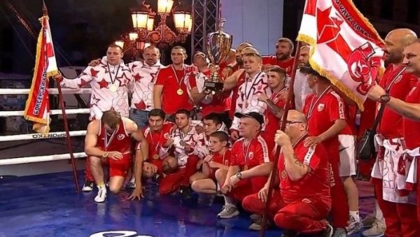 ПЕХАР ПОСЛЕ 52 ГОДИНЕ: Боксери Звезде прваци Регионалне лиге