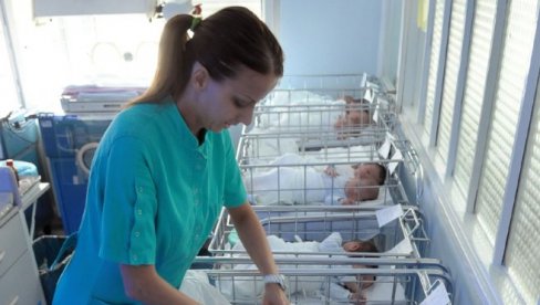 ВИКЕНД БЕБИ-БУМ: Ове године рођено више беба у Врању