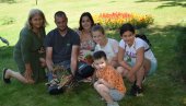 ПОТОМЦИ ЛАРЕ И ЛУКЕ ПРЕДСТАВЉЕНИ ЈАВНОСТИ: Тигрићи атракција за посетиоце јагодинског Зоо врта (ФОТО)