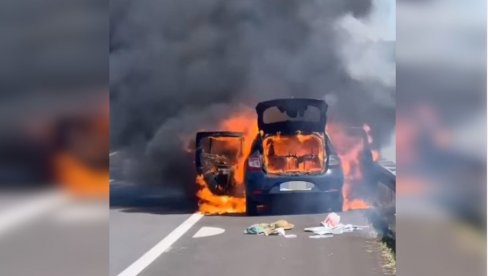 CRNI DIM KULJAO NA SVE STRANE: Incident na auto-putu kod Smedereva - Zapalio se automobil, potpuno izgoreo (VIDEO)