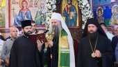 „ХВАЛА ВАМ ШТО ЖИВИТЕ ПРАВОСЛАВНОМ  ВЕРОМ“: Патријарх Порфирије посетио Мркоњић Град (ВИДЕО)