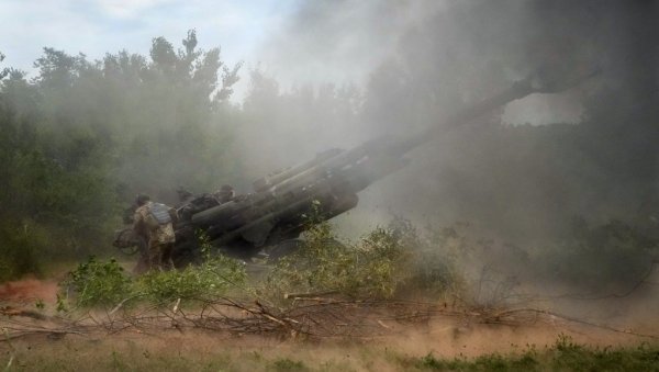 ЈАСИНОВАТАЈА БЕЗ СТРУЈЕ: Украјинци бомбардовали град