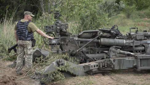 GUBICI VSU U DONBASU: Vojska DNR uništila tenk, haubice, izbačeno 20 vojnika iz stroja
