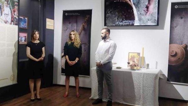 БЛАГО СРБИЈЕ НА УНЕСКОВОЈ ЛИСТИ: Изложба Етнографског музеја о нематеријалном културном наслеђу у Параћину (ФОТО)