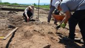 ВЕЛИКО ОТКРИЋЕ АРХЕОЛОГА КОД КРАЉЕВА: Насеље је постојало од 5.500. до 4.500. године пре нове ере, с краја јединствене винчанске културе