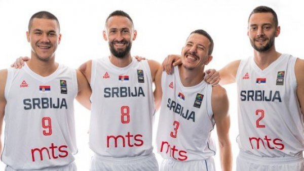 СРБИЈА ДОБИЛА ПРОТИВНИКА У ПОЛУФИНАЛУ: Познато ко је на путу нашим баскеташима у походу на кров света