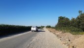PUT DO NERADINA USKORO BEZ KRATERA: Brujanje putarskih mašina ovih dana obradovalo stanovnike istočnog dela opštine Irig
