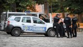 LISICE TROJICI ŠKALJARACA: Akcija crnogorske policije na primorju