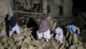 BROJ ŽRTAVA PREŠAO 1000: Potraga za preživelima posle zemljotresa u Avganistanu, mnogo ljudi je zatrpano (VIDEO)