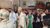 PATRIJARH PORFIRIJE U TUZLANSKOM HRAMU Počelo služenje Svete Arhijerejske liturgije (FOTO/VIDEO)