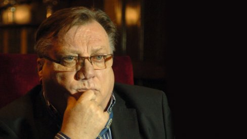 HALID BEŠLIĆ LUDO VOLEO NAŠU VODITELJKU: Zbog ove Srpkinje je nastala prelepa pesma, a onda umalo zajedno nastradali u udesu