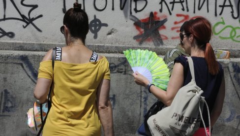 ДАНАС НАЈТОПЛИЈИ ДАН: На улицама Београда само ко мора, тропске температуре најтеже пале радницима на отвореном
