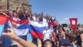 СВЕ ЈЕ РУСИЈА, КОСОВО ЈЕ СРБИЈА: Навијачи Зенита на Видовдан направили спектакл у Грачаници (ФОТО)