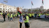 DEMONSTRANTI UPALI U LIBIJSKI PARLAMENT: Snage bezbednosti se povukle, restrikcije struje izazvale talas protesta (VIDEO)