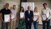 ZA NAJBOLJI ESEJ: Fondacija za srpski narod i državu dodelila Godišnje studentske nagrade za 2022.