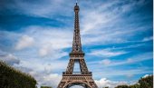 AJFELOVA KULA PUNA RĐE: Simbol Pariza u lošem stanju, umesto temeljne popravke dobija kozmetičko farbanje
