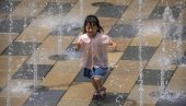 EKSTREMNO VREME U KINI: Toplotni talas nakon rekordnih padavina u junu