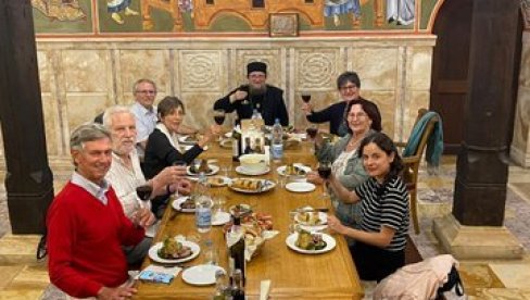 POSETA VISOKIM DEČANIMA: Delegacija za očuvanje kulturnog nasleđa „Evropa nostra” obišla srpsku svetinju