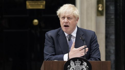 ASTA LA VISTA, BEJBI: Boris DŽonson ispraćen aplauzima nakon oproštajnog govora u parlamentu