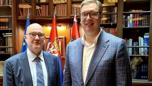 HVALA NA PODRŠCI I RAZUMEVANJU: Vučić primio u oproštajnu posetu Norberta Bekman-Dirkesa