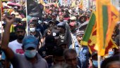 ХАОС У КОЛОМБУ: Демонстранти упали у резиденцију председника, талас протеста шири се Шри Ланком (ФОТО/ВИДЕО)