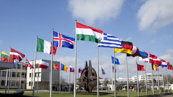 НАТО БЕЗ САГЛАСНОСТИ: Нема консензуса о пријему Украјине у чланство