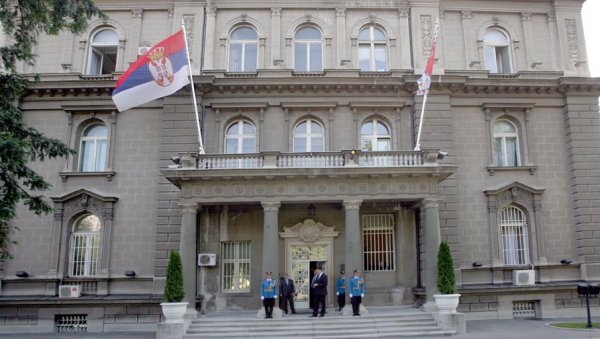 НА АНДРИЋЕВ ВЕНАЦ ПРВО ИДУ МАЊИНЕ: Данас код председника Вучића консултације о новој Влади Србије