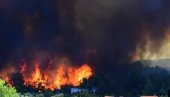 HOROR U DALMACIJI: Požar se sve više rasplamsava, gore kuće, blokirani putevi (VIDEO)