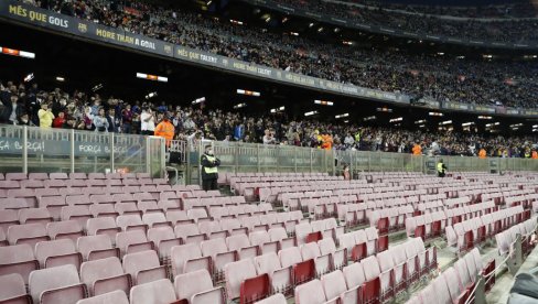 БАРСЕЛОНА ЈОШ ЈАЧА: Каталонци из Премијер лиге вратили дете клуба