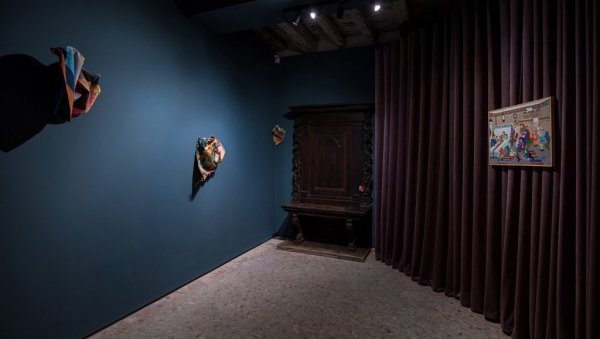 УМЕЋЕ ДРЖАЊА ЗА РУКЕ И ПРОЛАЖЕЊЕ КРОЗ ОБЛАКЕ: Пројекат из Црногорског павиљона бијенала у Венецији у Музеју афричке уметности