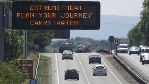 VANREDNA SITUACIJA U VELIKOJ BRITANIJI: Prete ekstremne vrućine u većem delu Engleske