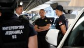 INTERVENTNA ZASLUŽUJE POŠTOVANJE: Vulin obišao Policijsku upravu za grad Beograd