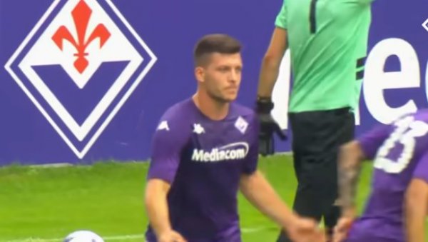 ЈОВИЋ ЗАЛУДЕО ИТАЛИЈУ: Нова сјајна партија, навијачи му скандирали презиме, погледајте мајсторије (ВИДЕО)