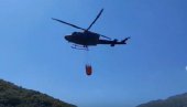 BUKTI POŽAR IZNAD ZELENIKE: Vatrenu stihiju gase helikopterom (FOTO)