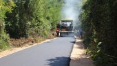 IZGRADNJA ULICA U PARAĆINSKOJ OPŠTINI: Asfalt u Davidovcu za Čukarsku ulicu