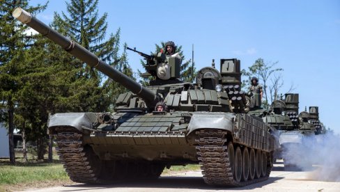 SRPSKI OKLOP NA OBUCI: Gađanje tenkista na strelištu “Orešac”