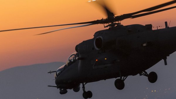 ТРЕНАЖНИ ЛЕТОВИ У НОЋНИМ УСЛОВИМА: Како изгледа летачка обука на хеликоптерима Ми-35 (ФОТО)
