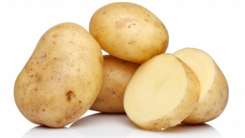 ZA ZDRAVLJE I LEPOTU: Sok od krompira za jači imunitet, kod nečiste kože i bubuljica