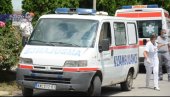 СРАМОТА: На прелазу Мердаре малтрeтирани српски пацијенти, задржана два возила хитне помоћи
