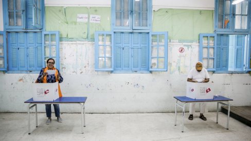 MALI ODZIV NA REFERENDUMU: Građani Tunisa glasali za novi Ustav