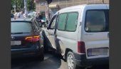 UDES NA PALILULI: Sudar tri automobila na uglu Starine Novaka i Cvijićeve ulice (VIDEO)