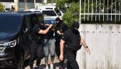 PROKRIJUMČARILI 6,1 TONU KOKAINA: Zbog šverca droge u Crnoj Gori privedeno osmoro - Oduzete desetine hiljada evra, skupoceni satovi, gliser