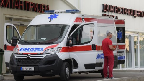 NOĆ U BEOGRADU: Motociklista lakše povređen kod TC Stadion - Hitna intervenisala više od 100 puta