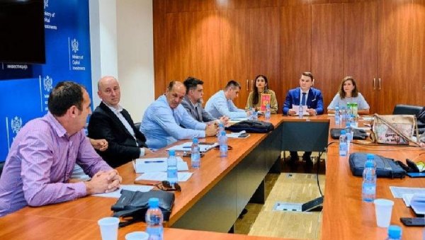 КРИЗА ТОПЛИЈА СА ПРОПИСИМА: Закон о снабдевању нафтним дериватима питање националне сигурности